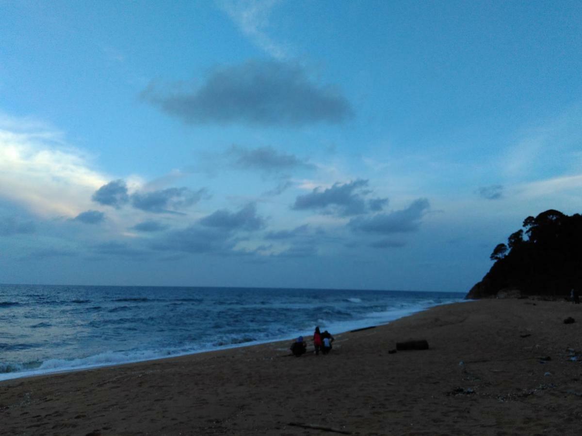 Homestay Memori Dungun Ngoại thất bức ảnh